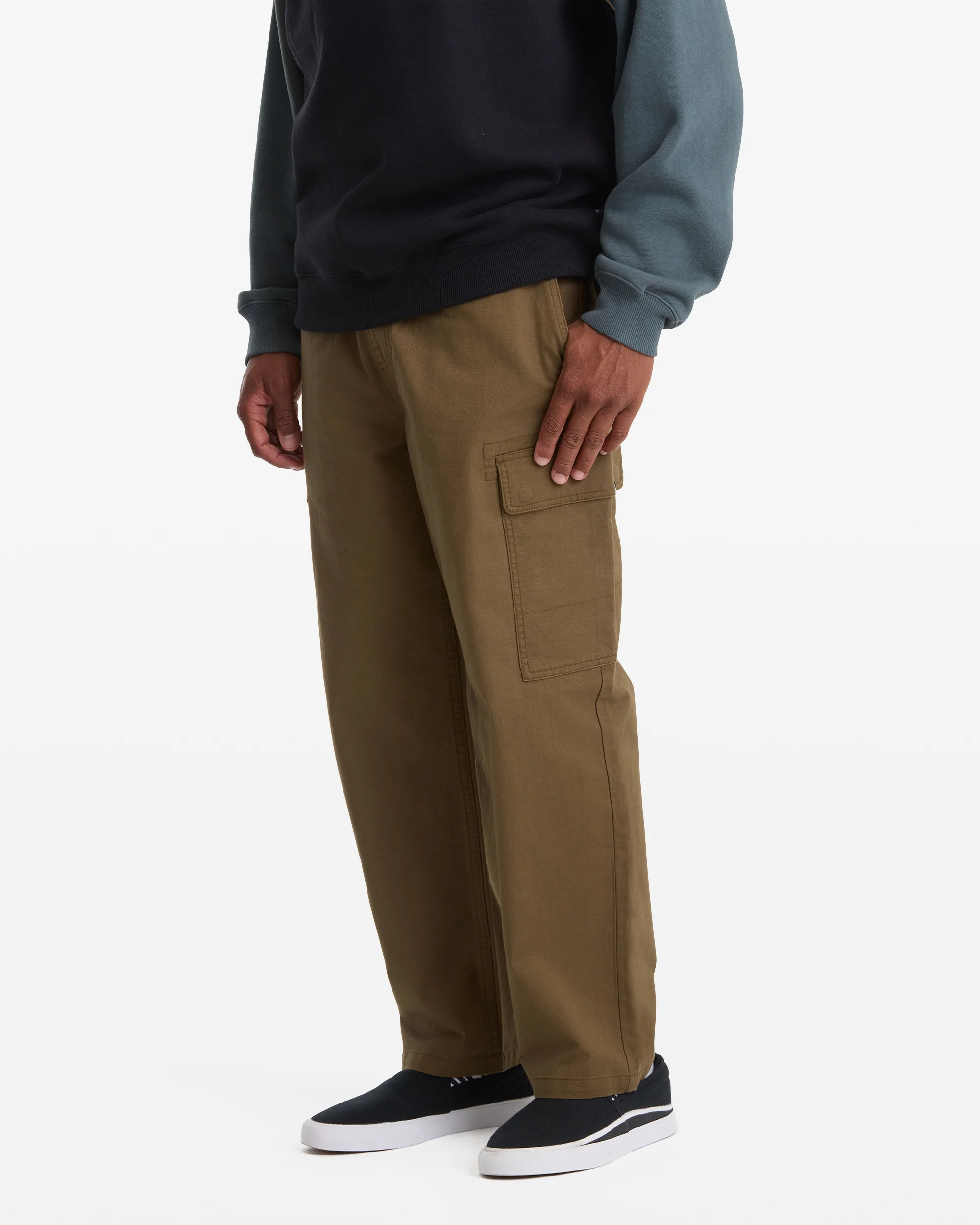 Men's Billow Tapered Cargo Pants - Image 4
