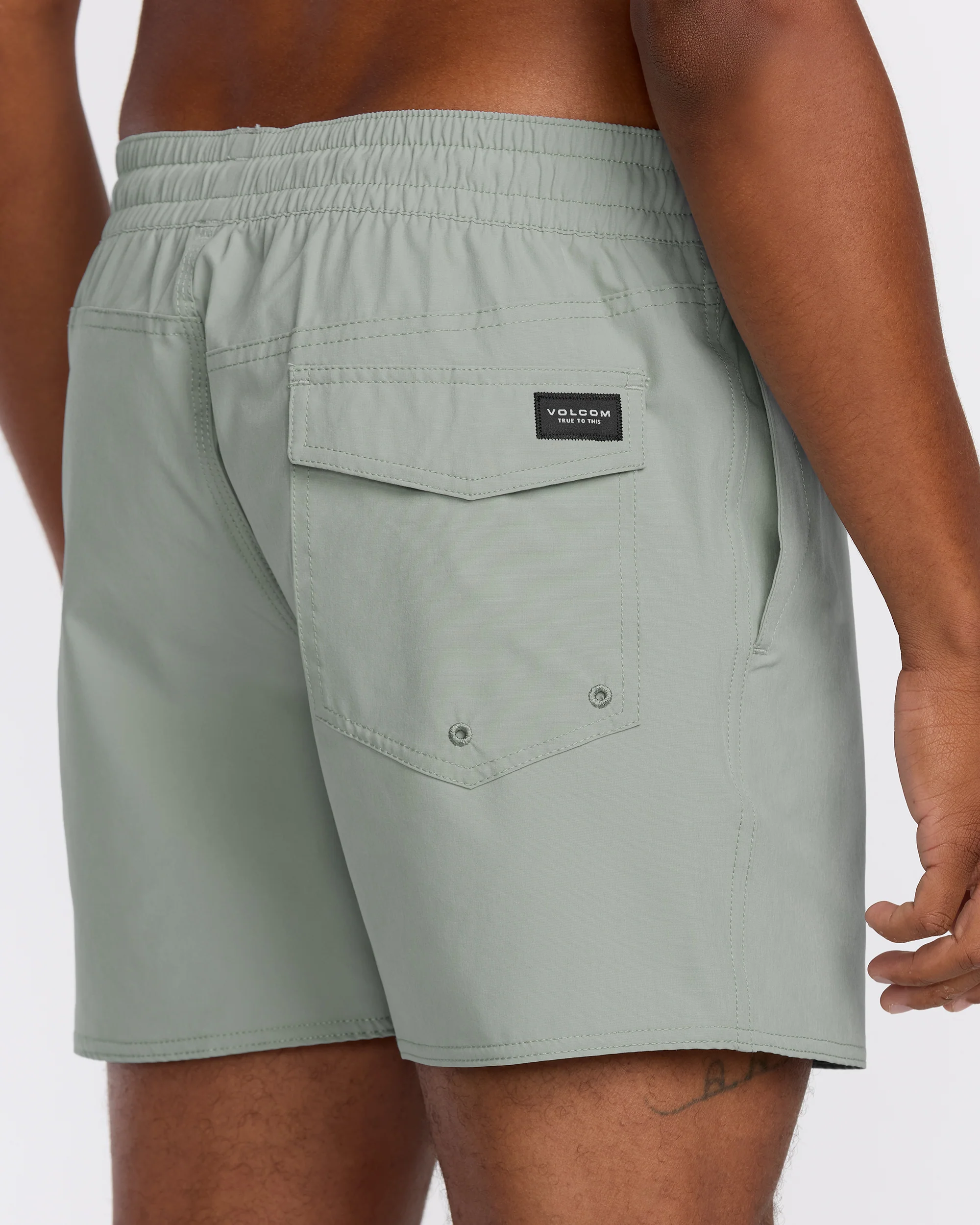Men's Lido 2 Solid Trunks - Image 4
