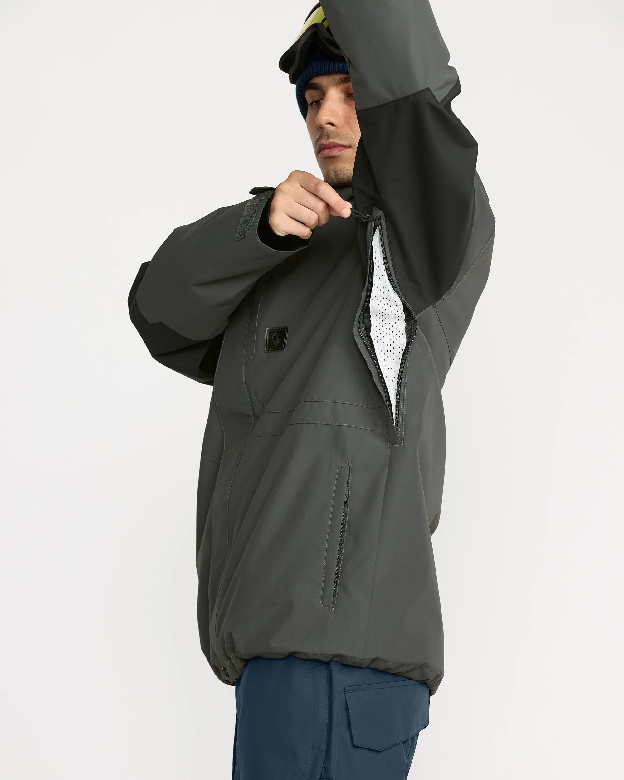 Men's Primry Insulated Jacket - Image 5