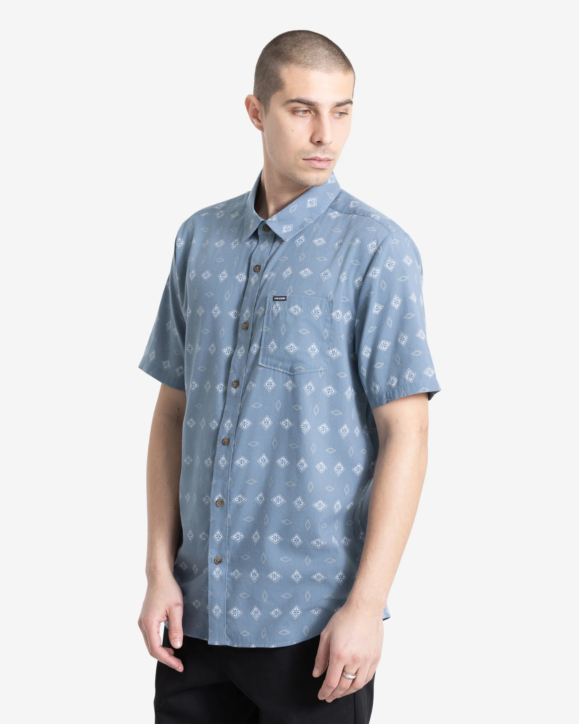 Men's Trusted Short Sleeve Shirt - Image 4