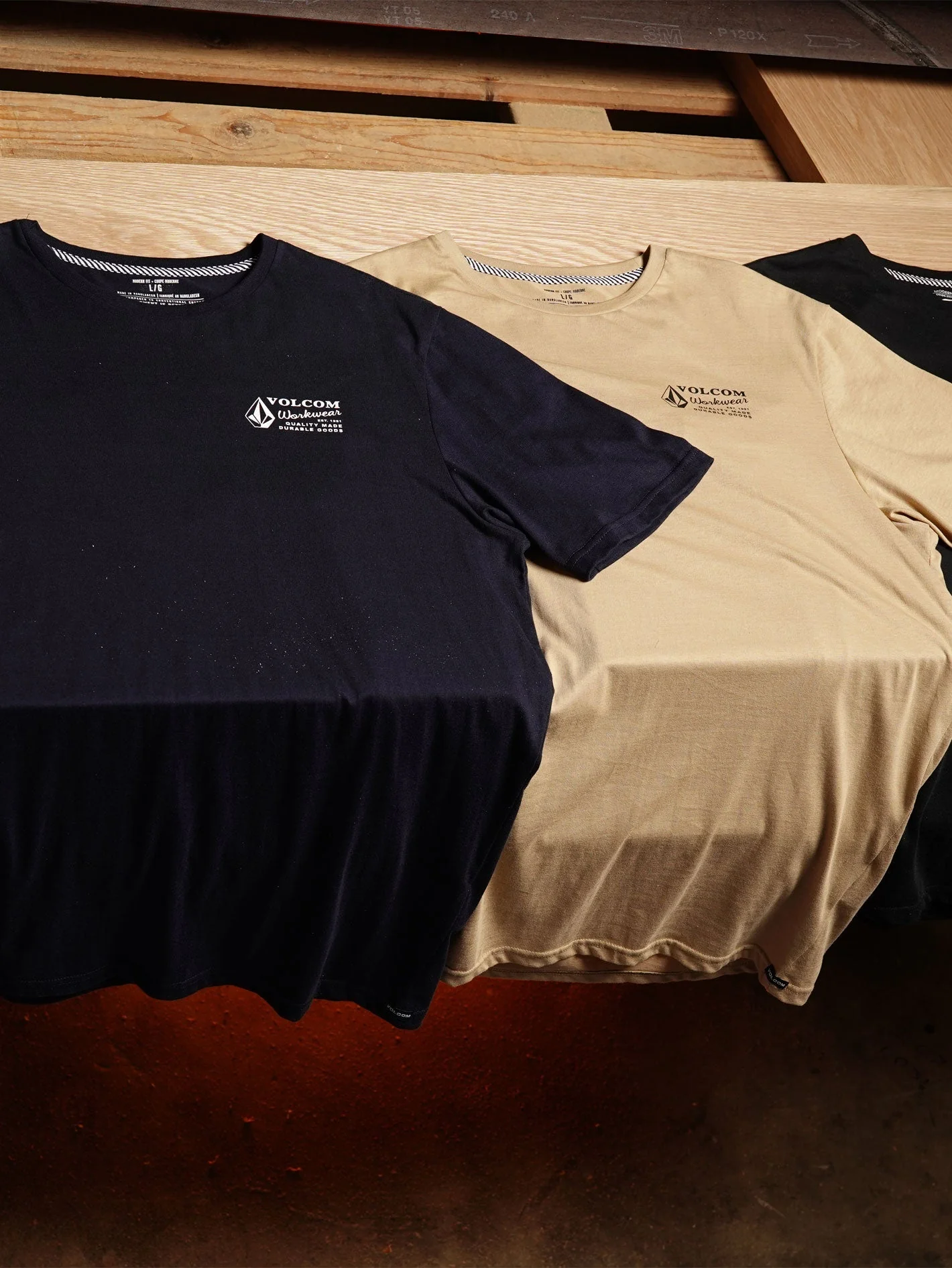 Men's Workwear Short Sleeve Tee - Image 9