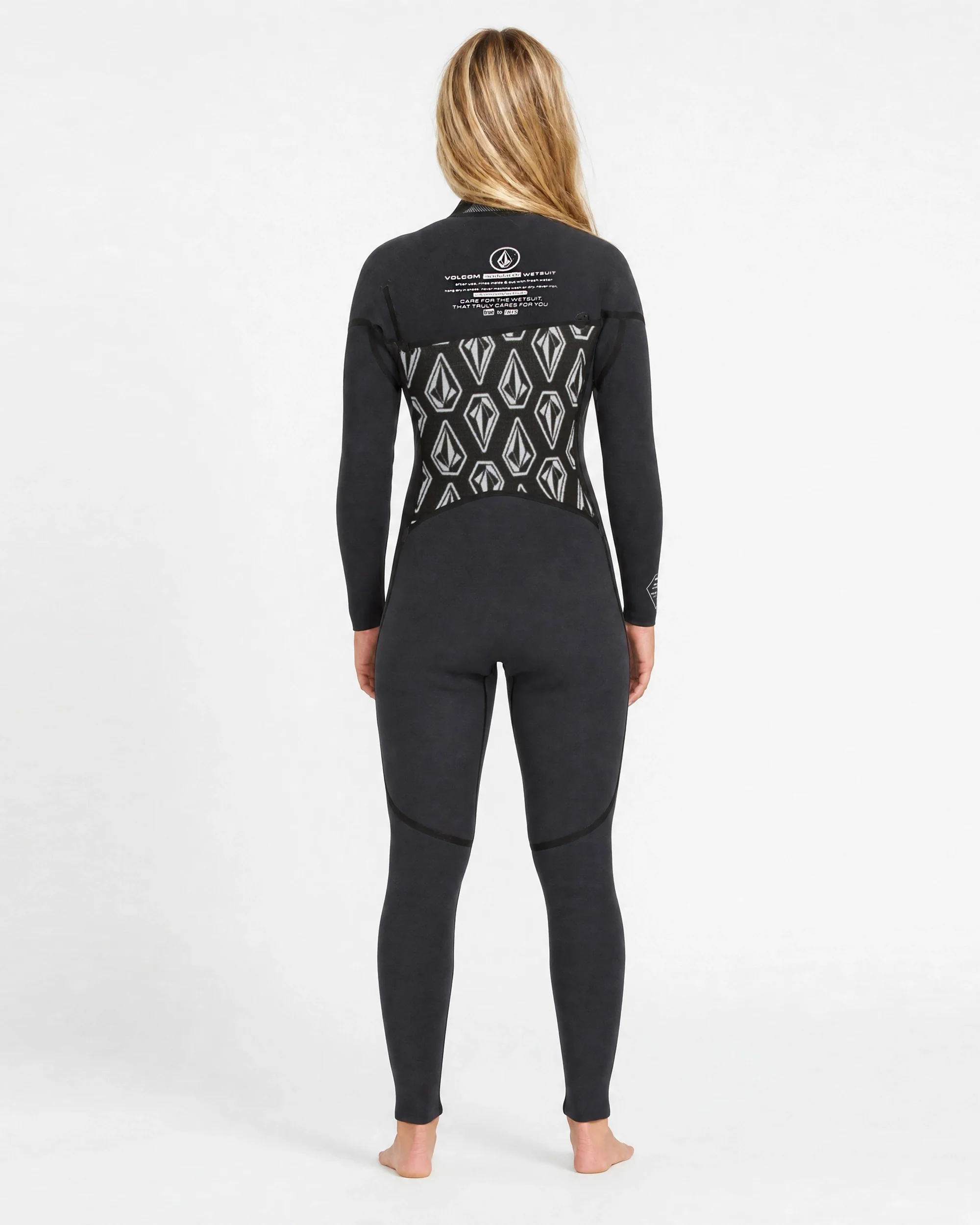 Women's 3/2MM Modulator Chest Zip Full Wetsuit - Image 5